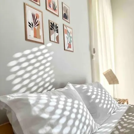 Apartament Modern Tasarimli Genis Terasli 1+1 Antalya