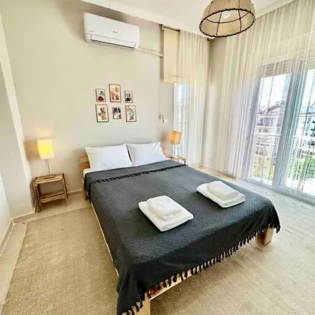 Modern Tasarimli Genis Terasli 1+1 * Antalya
